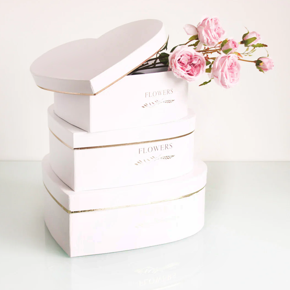 White Heart Shaped Flower/Gift Boxes